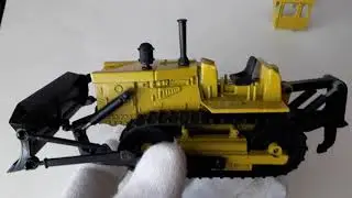 Номерной трактор из Саратова. Т-130. ДЗ-117. Т 2. Сделано в СССР.