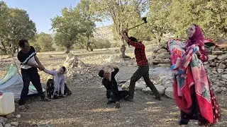 Abbas being held hostage by Zahra's brothers to find out about Zahra's location