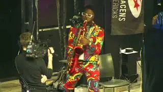 OTIS SAX , Wembley Arena, Mavericks vs Manchester