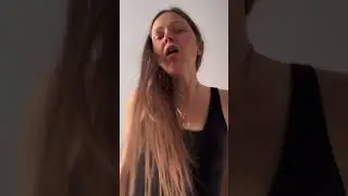 Пришло время подарить мужу сексуальный танец на Новый год