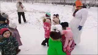 Новогодние приключения Снеговика