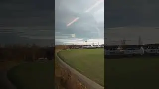 Швейцария зимой, из окна поезда 