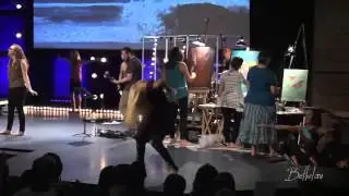 Heaven's Song & Spontaneous - Melissa How - Bethel Music Worship
