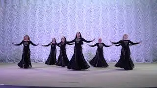 РАЯНА. Група дорослі. Ракс шаркі