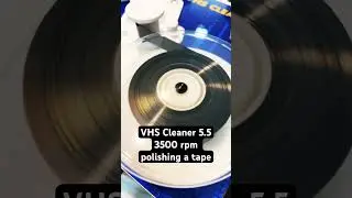 VHS Cleaner 5.5 polishing a vhs tape #vhs #8mm