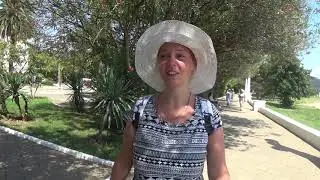 АБХАЗИЯ!Набережная Сухум, Абургер, чёрная вода, окурки, древности и DejaVu