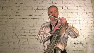 Как правильно держать саксофон. 