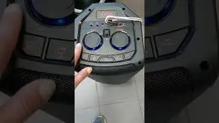 активная акустика 2606 флешка Bluetooth радио работает на аккумуляторе в комплекте микрофон