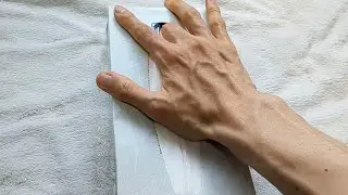 ASMR Ring the top of the tissue box with your hand.