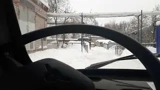 Как одному прокачать сцепление на автомобиле.