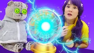 Басик и ХЭЛЛОУИН — украшение комнаты к празднику! Игрушки для детей