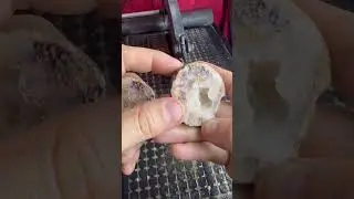 Geodefest geode cut open! 