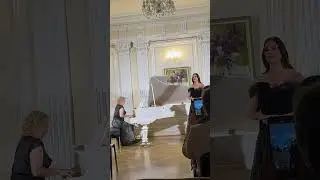 Оксана Федорова за роялем Мария Чернова