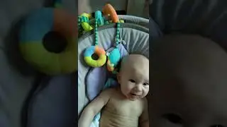 Гена ест гречку