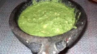 How to make an authentic mexican salsa verde, delicious, fast, easy / green salsa