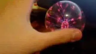USB Plasma Ball from DealExtreme.com (2/2)