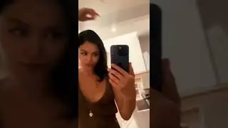Уф какая Мира 😮