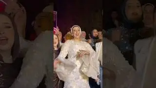 فرحة الدلوعه 💃💃🙈😂 