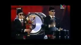 (2012) Ya Soshla S Uma Cover - MuzTV Awards 2012