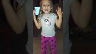 Sneezies sneezies she needs sneezies 😂