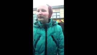 Очень стильная девушка