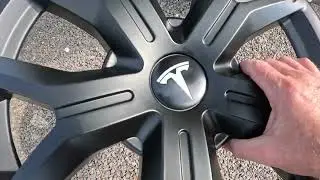 Pose de nouveau enjoliveurs Tesla Model 3 2021