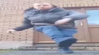 Хеллоу мир манера крутит мир 🥵