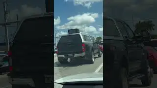 This is the kind of stuff you only see in Miami Florida ￼