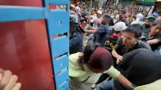 Rato machindranath jatra ma khukuri hanahan
