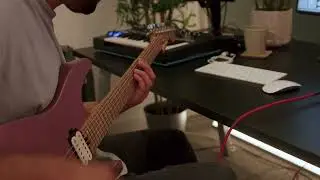 Connecting Guitars to your Scarlett Solo