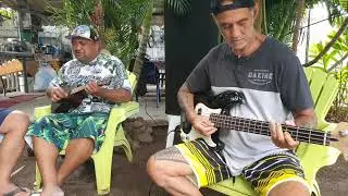 HULA TOUT EN DOUCEUR AVEC TONTON SALA ET TONTON NAEA  BASS:TONTON TAIAU JAH LOVE 01/11/2020