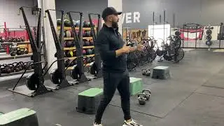 Sample class - Explaining Eccentric Bulgarian Split squats