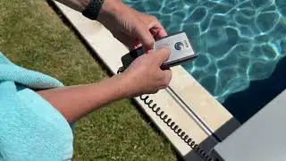 3. Pool remote control: close cover