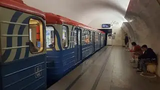ЛЕГЕНДАРНЫЙ МОСБРЕНД 81-717.5 0295-0294 ОТПРАВЛЯЕТСЯ С КАШИРСКОЙ