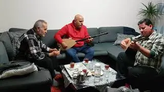 StranaŞivan Perwer ( Baglama M. Biram û Osman Can Lo me çikir)