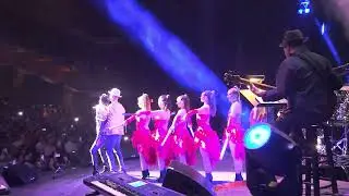 25 Band Live in Vancouver