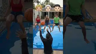 Quem vai pegar a bola sem cair?!😱 #shorts #challenge