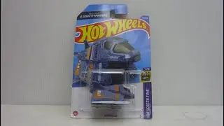 Hot Wheels Lightyear Armadillo unboxing and review
