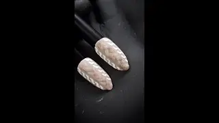 OMG You Can Make Your Sweater Nails Extra 3D?! 😮  #nails #naildesign #nailart