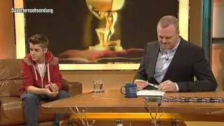 Justin Bieber Playing Drums on TV Total. | Including Interview