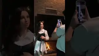 Onur Yazgı'nın fotolarını çekiyor