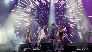 Hande Yener & Kemal Dogulu Kurucesme Acikhava Konseri 15.08.2021