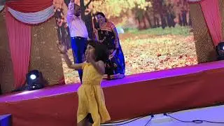 Bride papa mammy Dance people are excited to see original sound