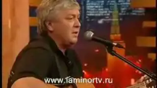 Снег над лагерем валит