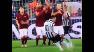 Carlos Tevez'den müthiş frikik golü