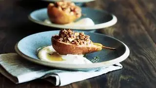 How to make Roasted Pear Crumble