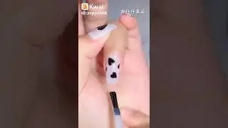 si te gusta el blanco y negro estás pueden ser tus uñas