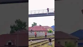 Курьера вызывали?