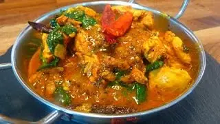 Chicken and Spinach Curry (Murgh Saag Masala)