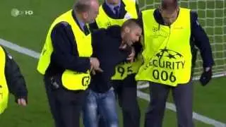 Bayern Munchen Players Celebrate With Fan On Pitch And Ribery Gives Shirt - Full Part HD